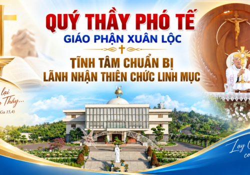 QUÝ THẦY PHÓ TẾ GIÁO PHẬN XUÂN LỘC TĨNH TÂM CHUẨN BỊ LÃNH NHẬN THIÊN CHỨC LINH MỤC